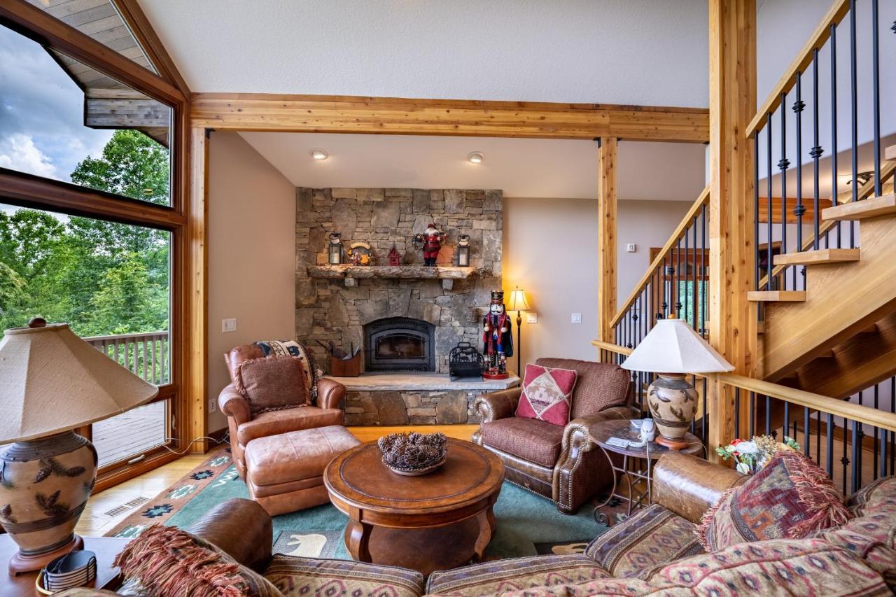 --Mountain Chalet Getaway With Breathtaking View Next To Tail Of Dragon-- Robbinsville Extérieur photo